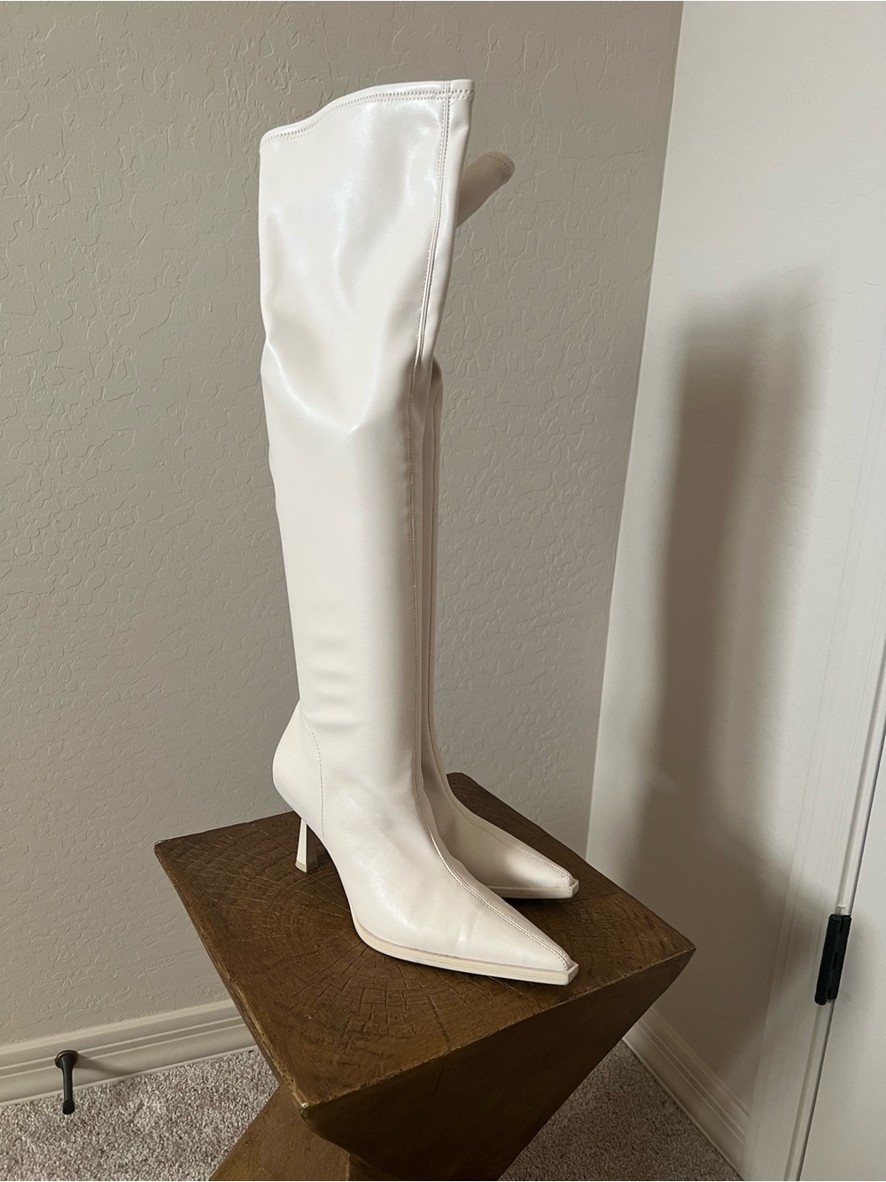 OAK + FORT White Over-the-Knee Pointed Stiletto Boots